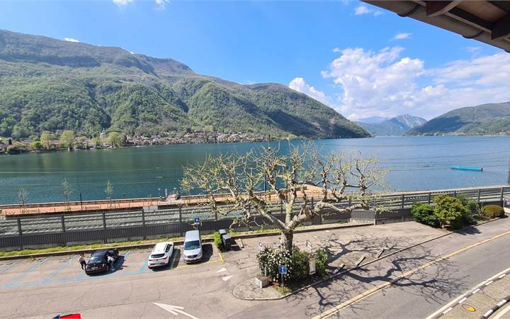 MENDRISIO CAPOLAGO: 2.5 ROOMS FLAT WITH LAKE VIEW