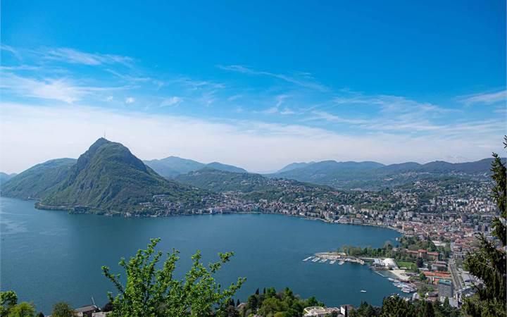 Lugano: nuova casa panoramica con vista lago
