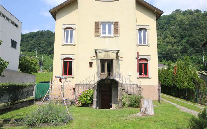 Spazioso 3,5 locali con giardino a due passi dal lago