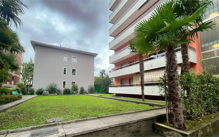 Renovated 3,5 rooms in Lugano Cassarate