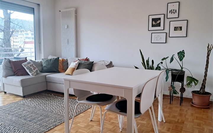 Lugano: appartamento 2,5 locali con balcone