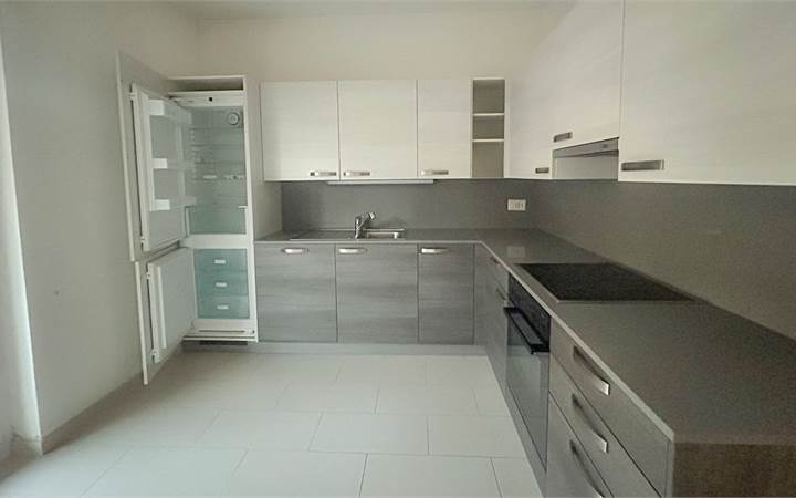 3.5-ROOM APARTMENT ON THE TOP FLOOR