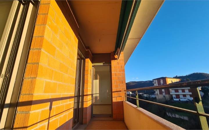 APPARTAMENTI 3,5 LOCALI RISTRUTTURATI