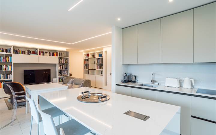 ELEGANTE 3,5 LOCALI NEL CUORE DI LUGANO-BREGANZONA