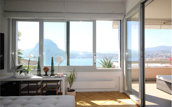 Lugano-Castagnola: renovated lakeview flat - Secondary residence